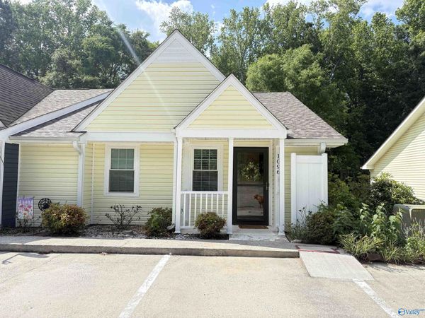 1096 Bob Jones Road, Scottsboro, AL 35769