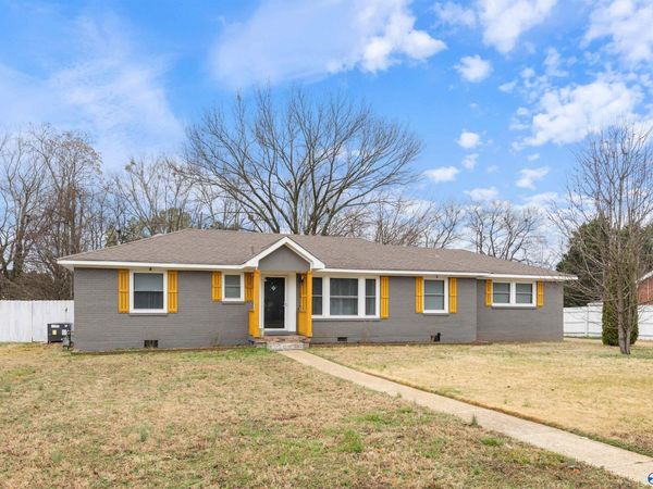 2303 Dogwood Lane, Huntsville, AL 35810