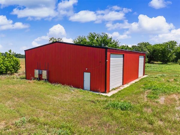 1580 N 14th Street, Guthrie, OK 73044