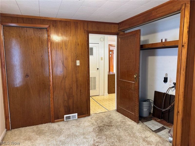 2160 Ingersoll Drive, Akron, OH 44320 Photo 20