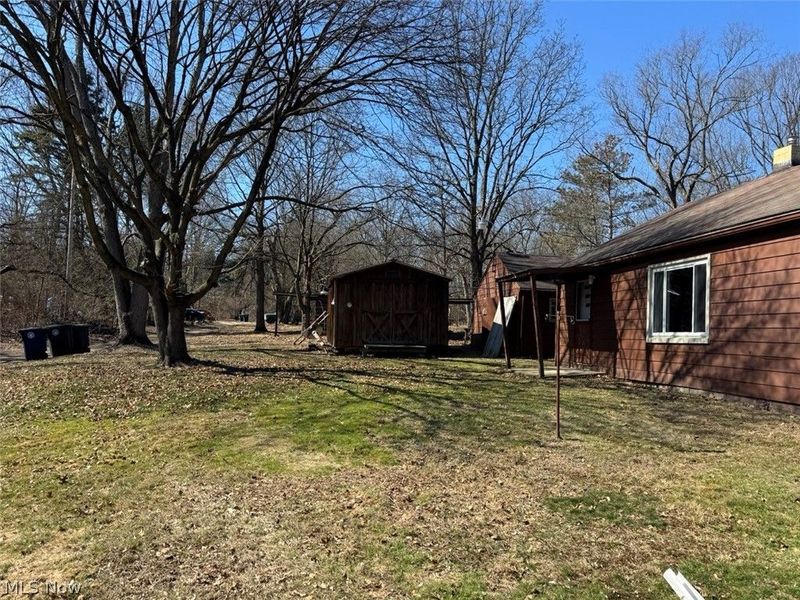 2160 Ingersoll Drive, Akron, OH 44320 Photo 3