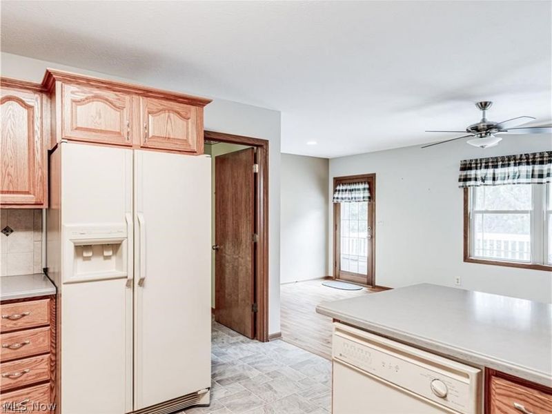 893 West Street Street, Wadsworth, OH 44281 Photo 18