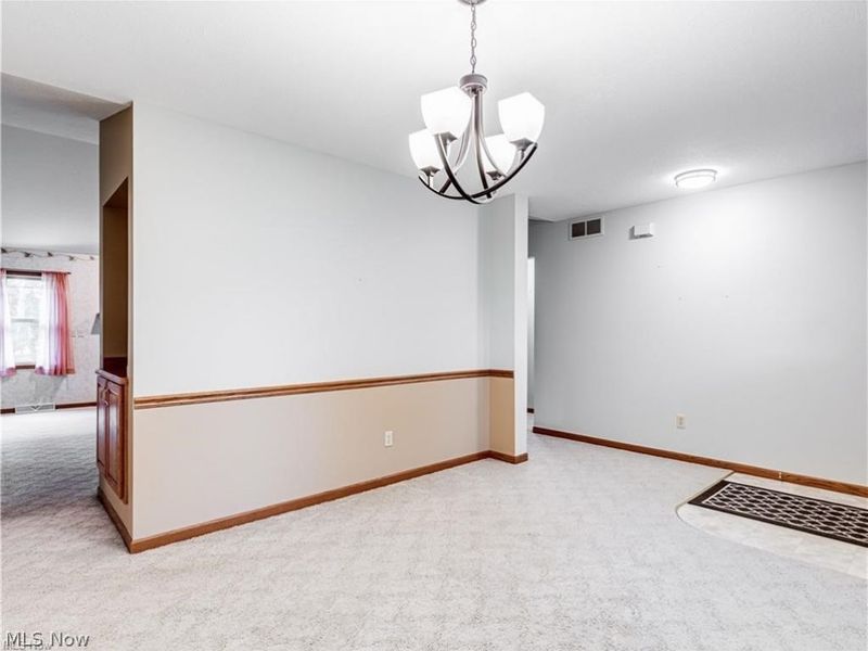 893 West Street Street, Wadsworth, OH 44281 Photo 8