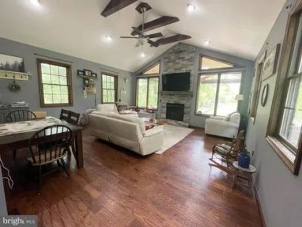 4306 National Pike, Markleysburg, PA 15459