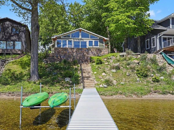 527 Crystal Beach Drive, Coldwater, MI 49036