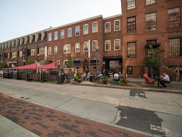 Unit 242, New Haven, CT 06510
