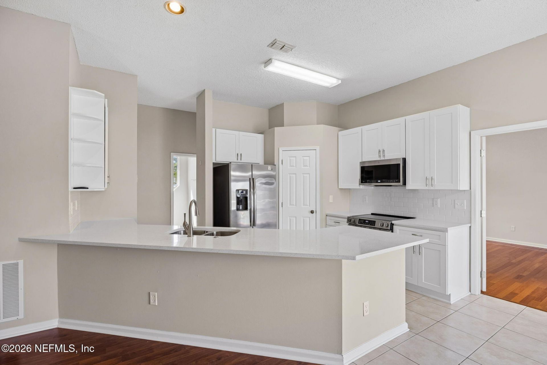 13093 S Chets Creek Drive, Jacksonville, FL 32224 Photo