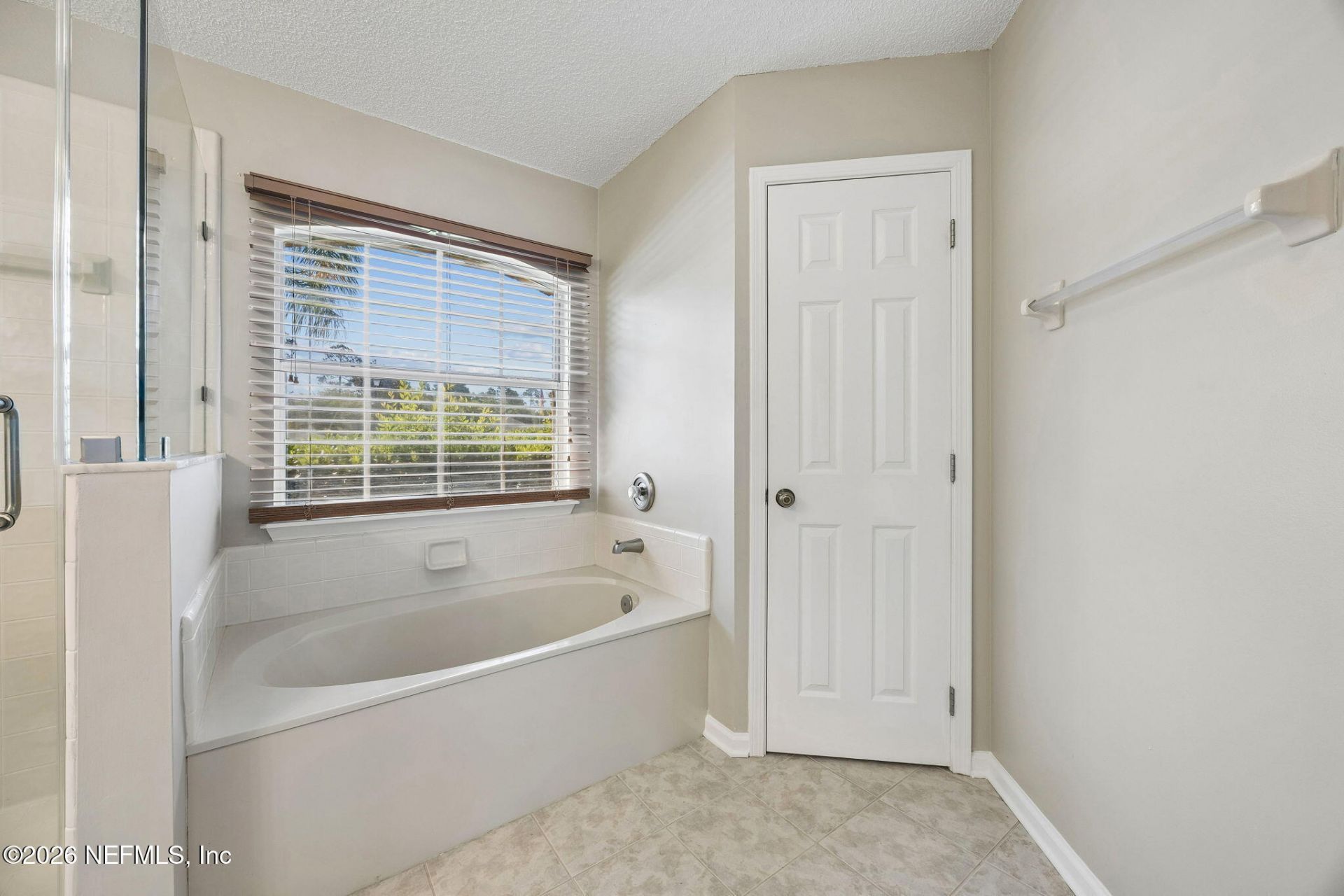 13093 S Chets Creek Drive, Jacksonville, FL 32224 Photo