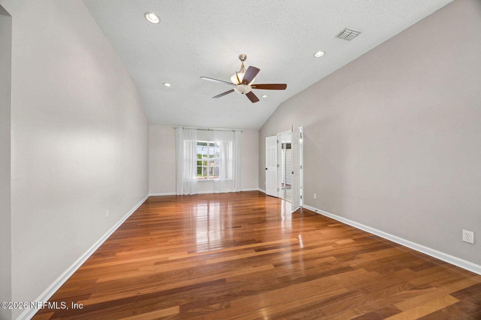 13093 S Chets Creek Drive, Jacksonville, FL 32224 Photo