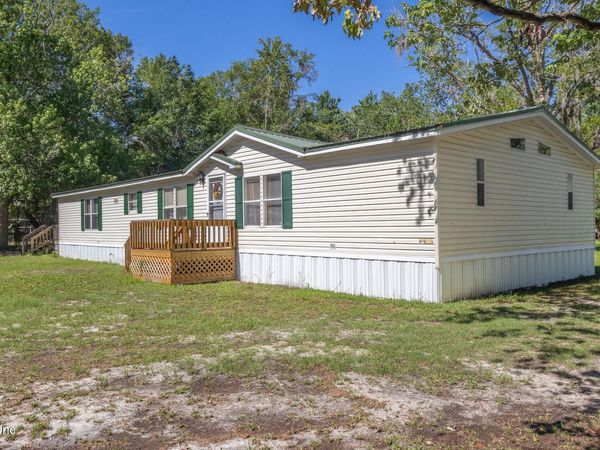17824 NE 143RD Terrace, Waldo, FL 32694