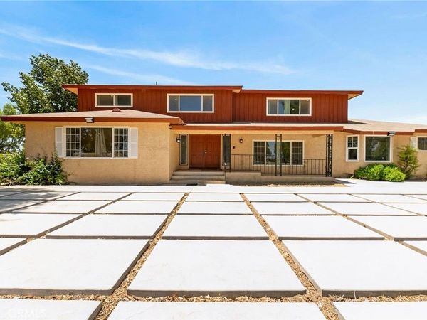 1175 Dunlap Dr, Perris, CA 92571