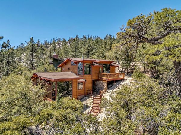 54720 Falling Leaf Drive, Idyllwild, CA 92549