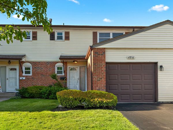 6838 Winston Drive , Tinley Park, IL 60477