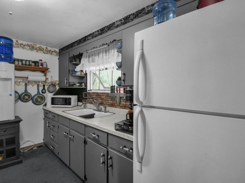 1888 S Wiley Street , Crestline, OH 44827 Photo 10