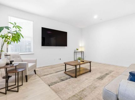 7487 Amonde Way, Elk Grove, CA 95757 Photo
