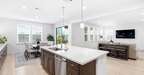 7487 Amonde Way, Elk Grove, CA 95757 Photo