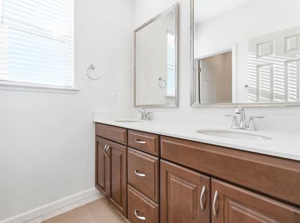 7487 Amonde Way, Elk Grove, CA 95757 Photo