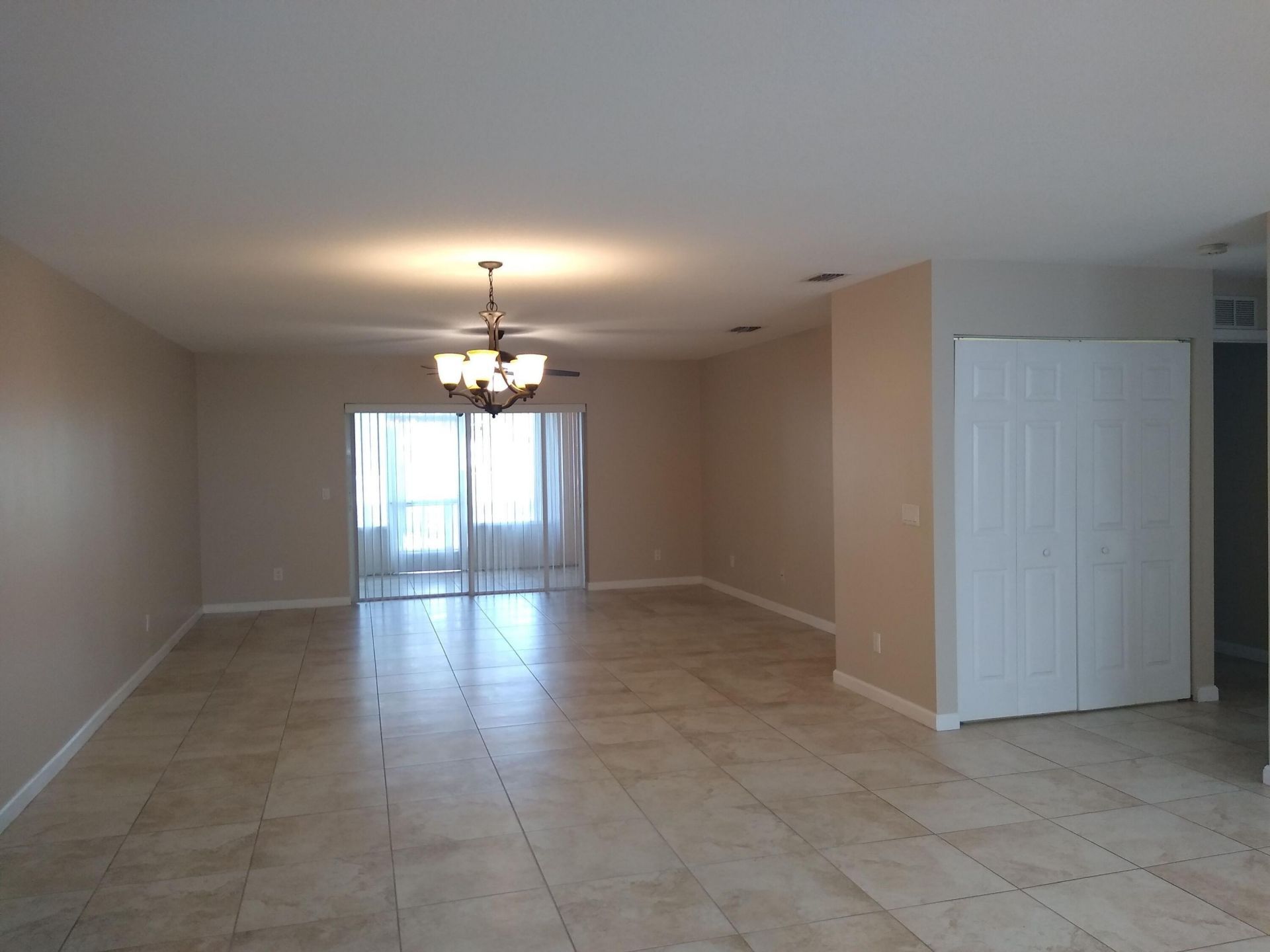 2082 SE Wild Meadow Circle, Port Saint Lucie, FL 34952 Photo