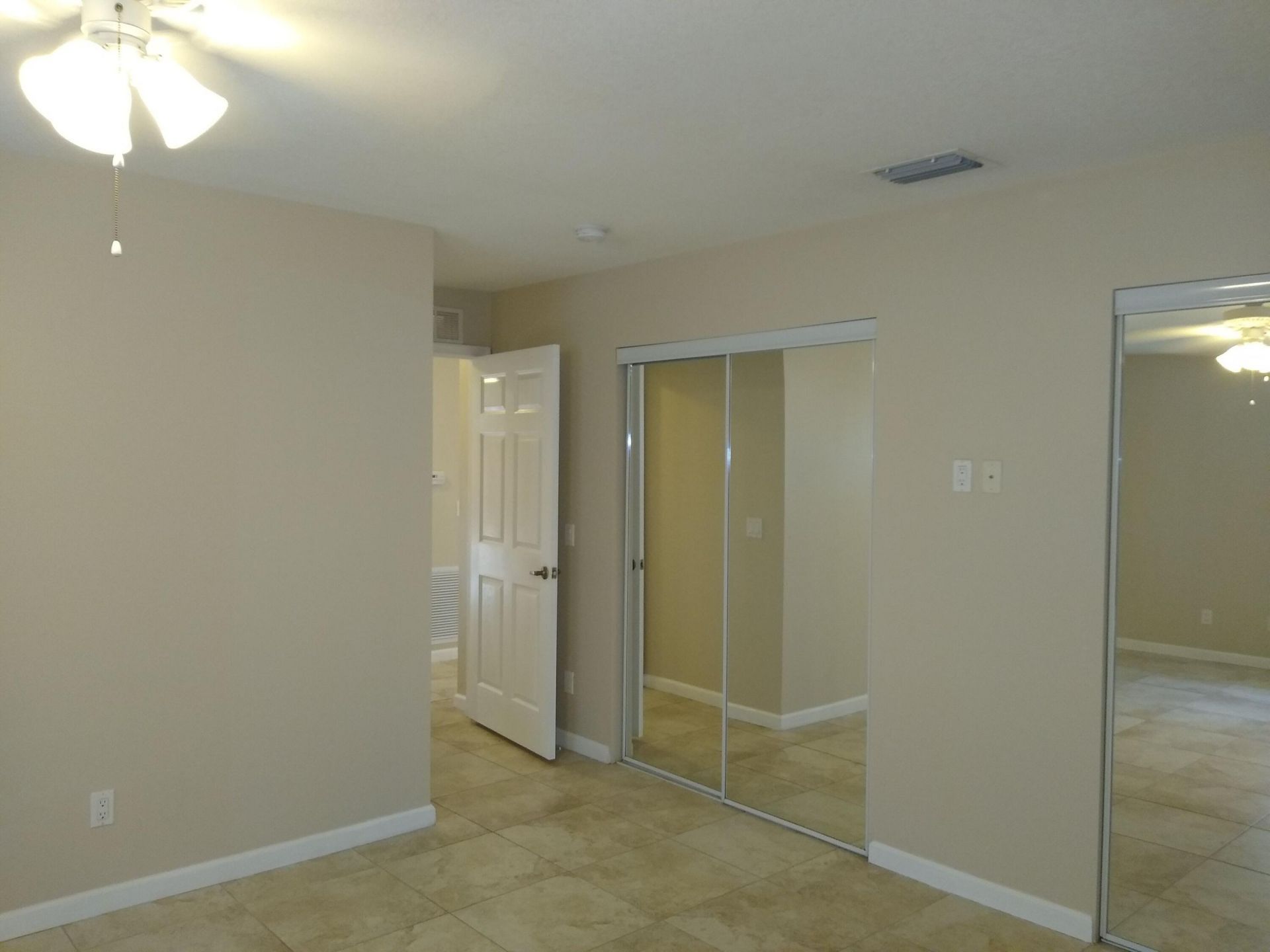 2082 SE Wild Meadow Circle, Port Saint Lucie, FL 34952 Photo