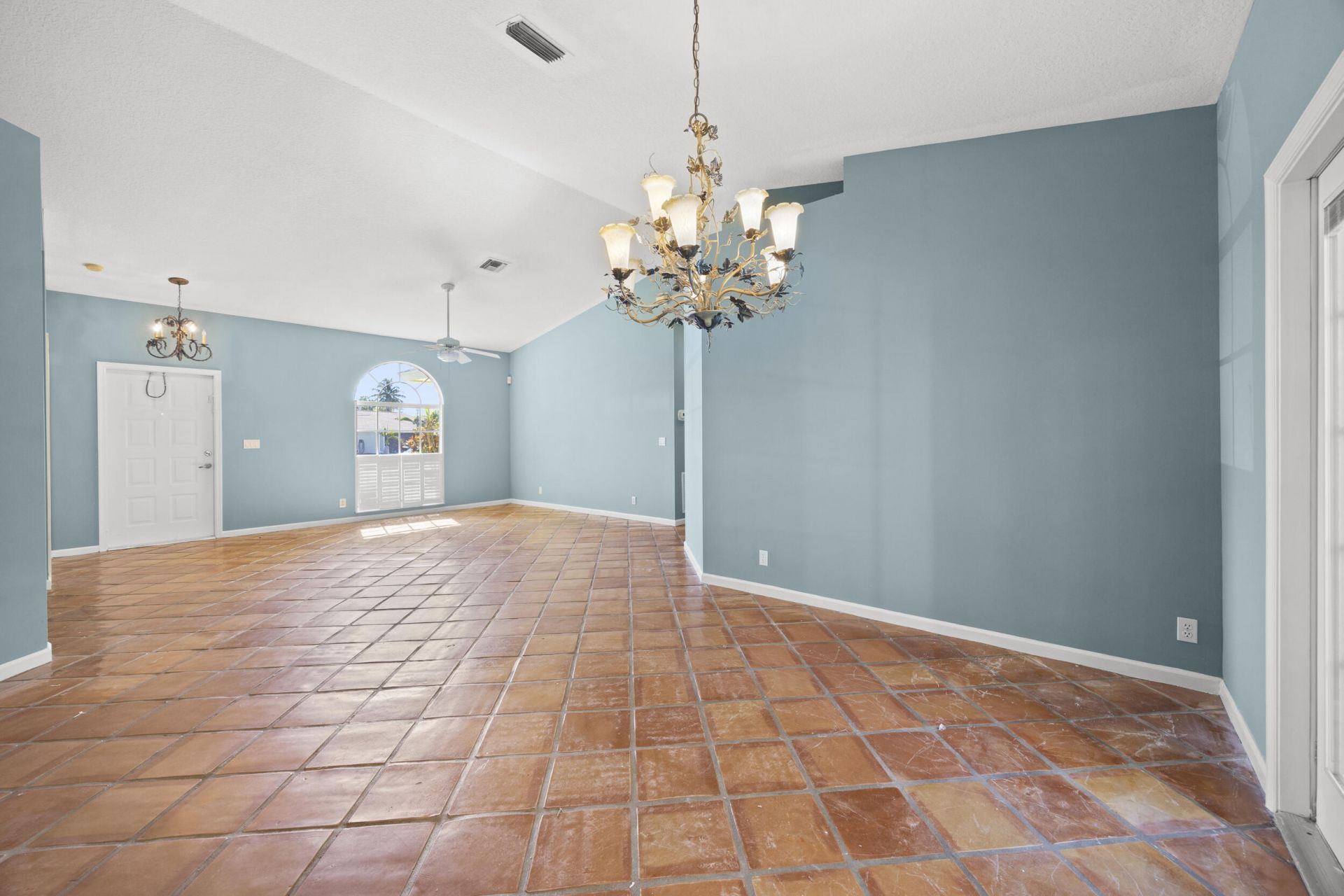 105 Monterey Way, Royal Palm Beach, FL 33411 Photo