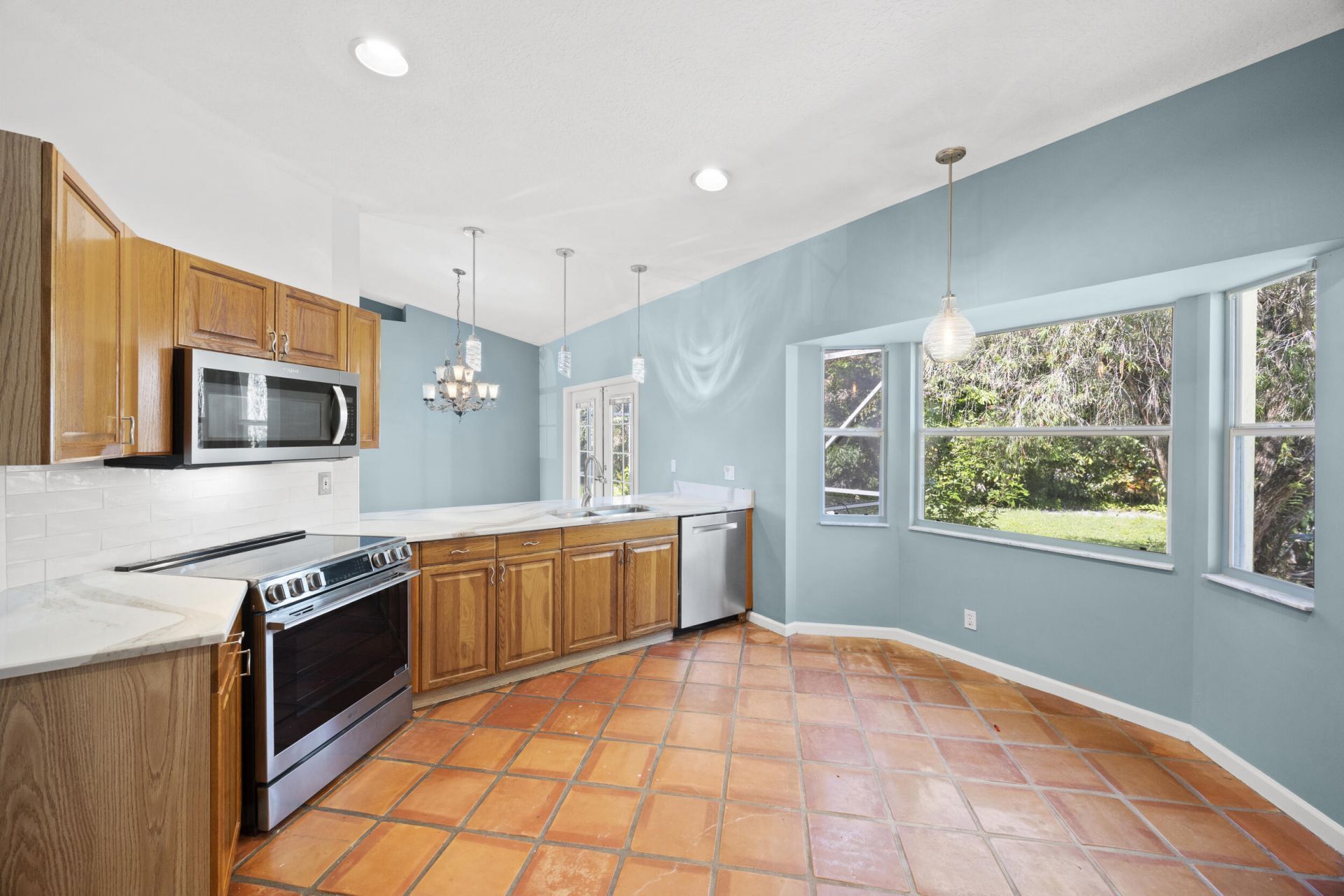 105 Monterey Way, Royal Palm Beach, FL 33411 Photo