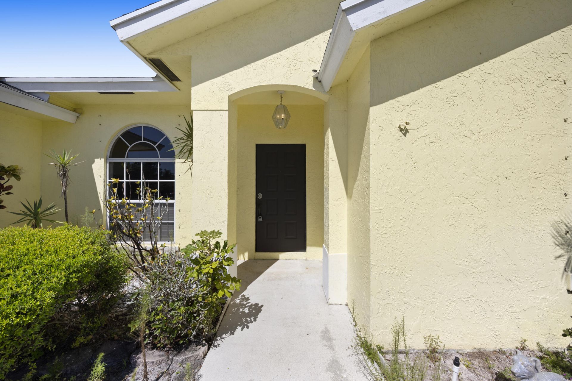 105 Monterey Way, Royal Palm Beach, FL 33411 Photo
