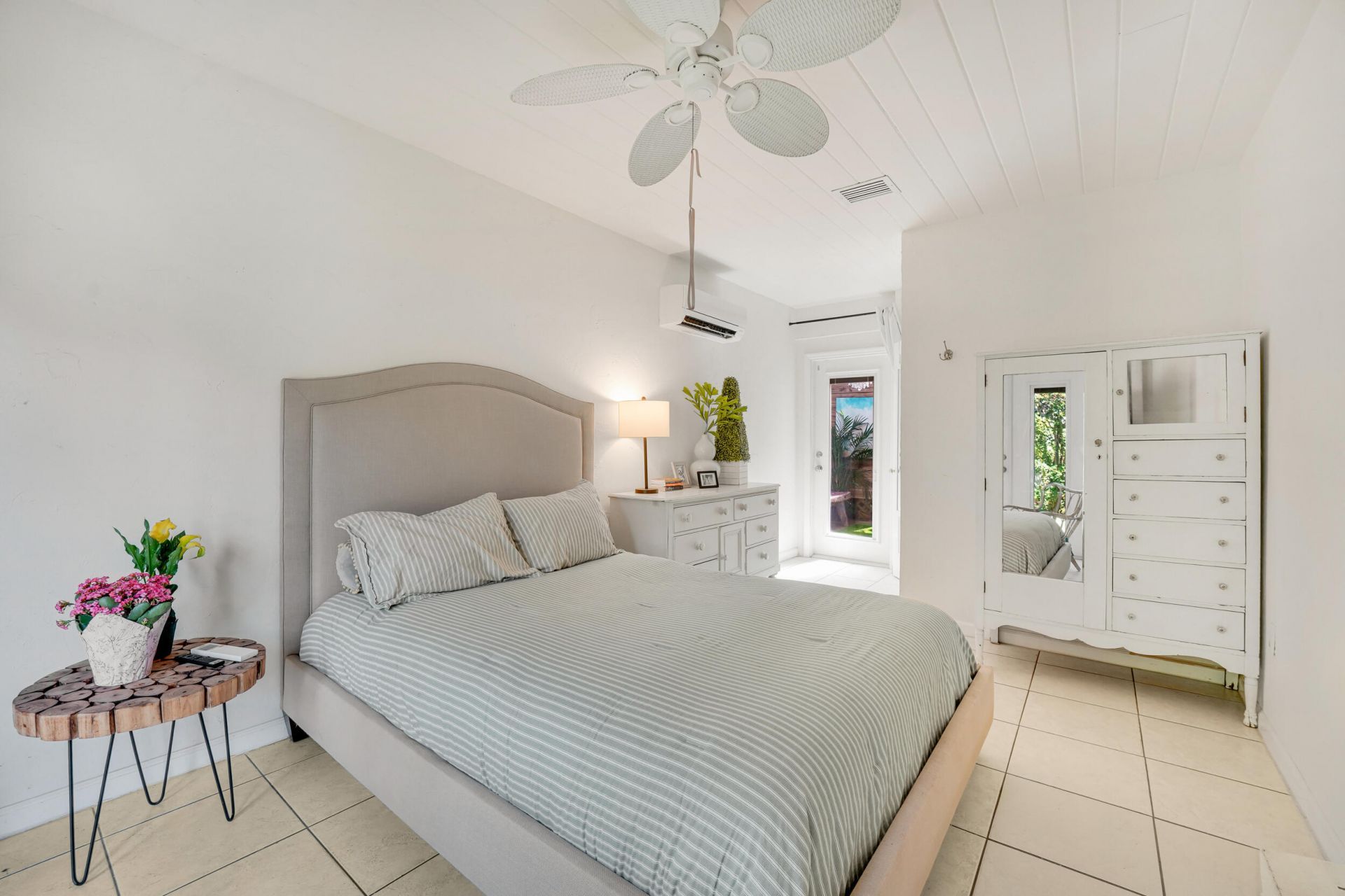 1236 NE 13th Avenue, Fort Lauderdale, FL 33304 Photo