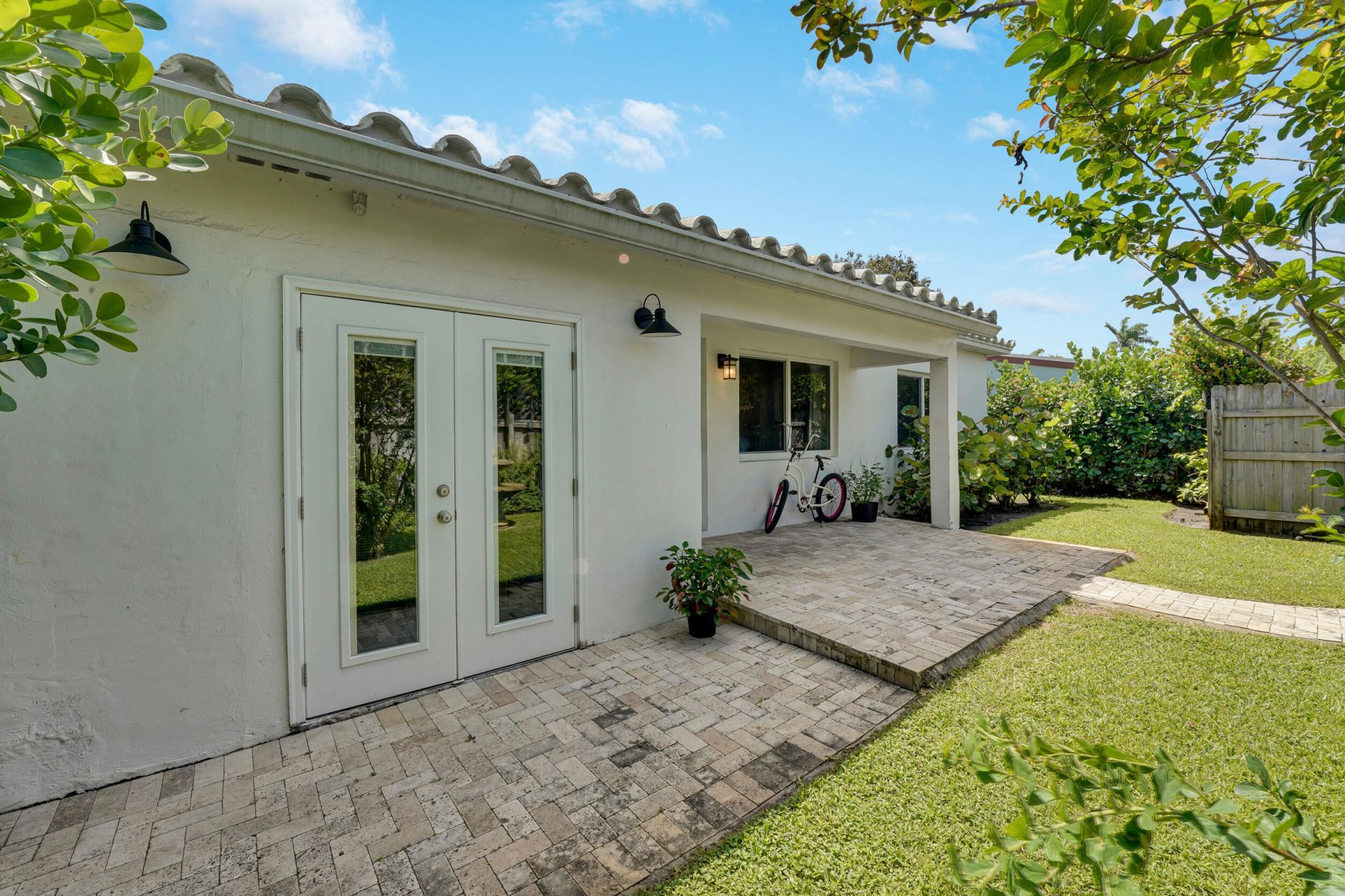 1236 NE 13th Avenue, Fort Lauderdale, FL 33304 Photo