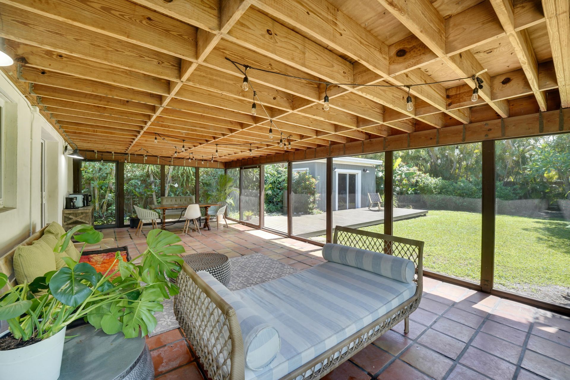 1236 NE 13th Avenue, Fort Lauderdale, FL 33304 Photo