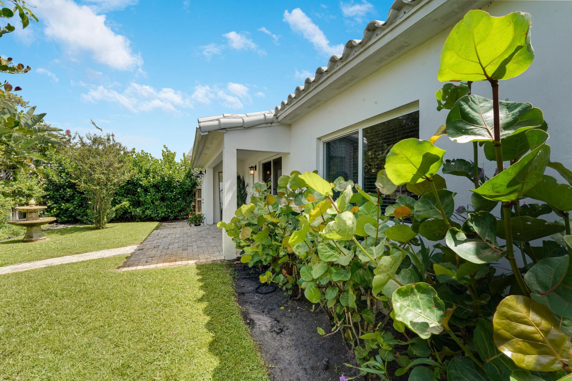 1236 NE 13th Avenue, Fort Lauderdale, FL 33304 Photo