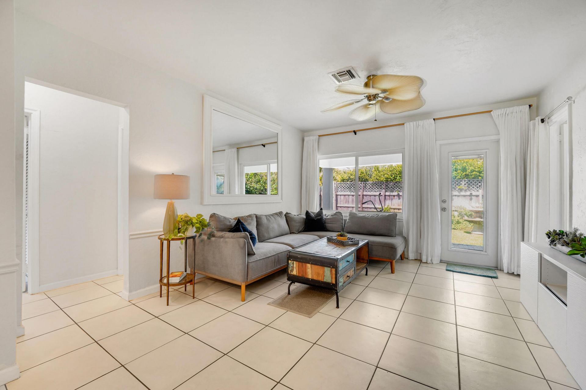 1236 NE 13th Avenue, Fort Lauderdale, FL 33304 Photo