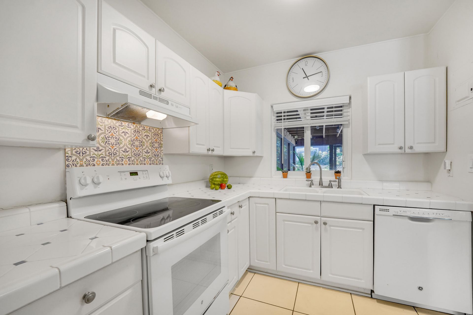 1236 NE 13th Avenue, Fort Lauderdale, FL 33304 Photo