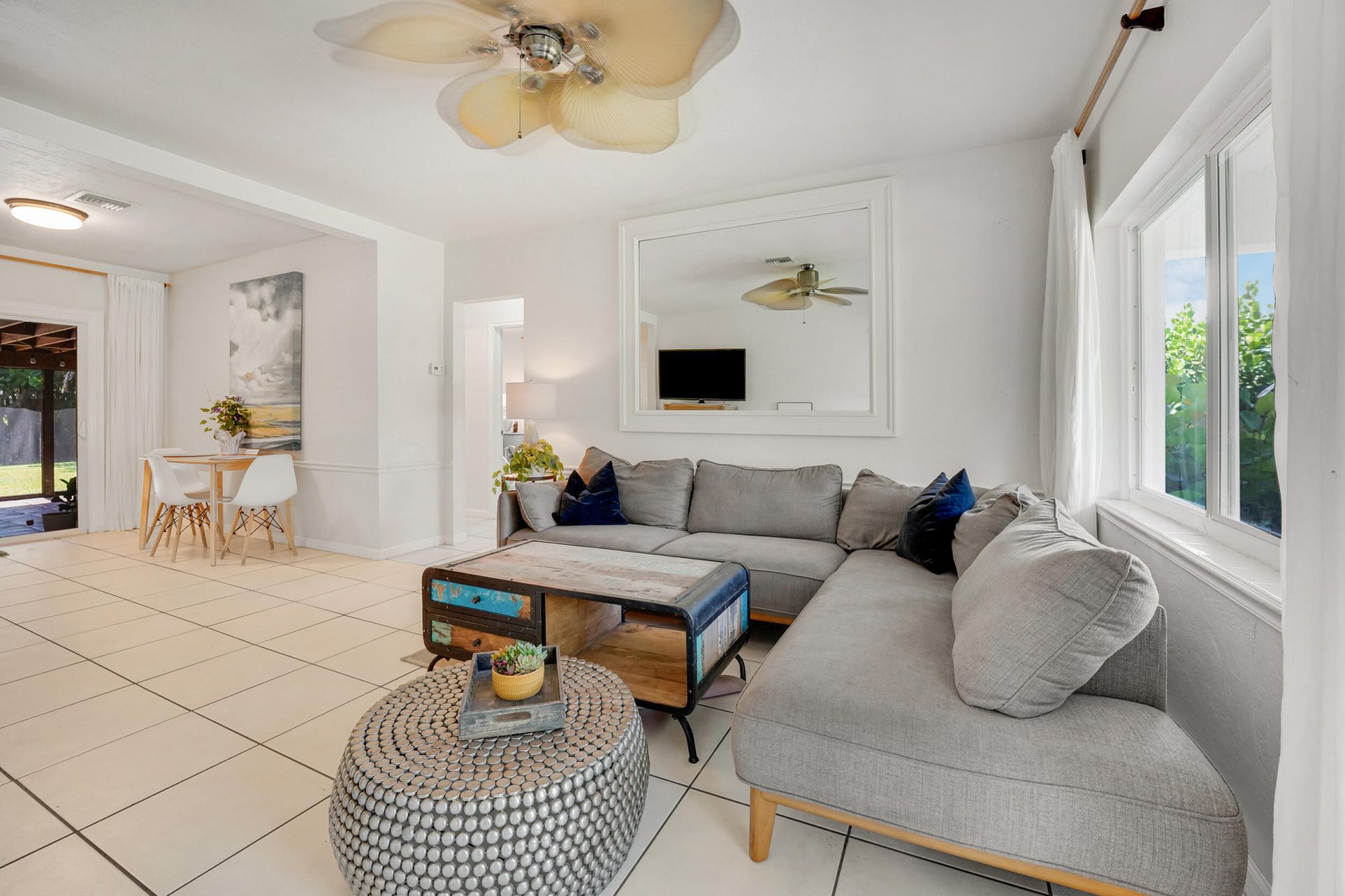 1236 NE 13th Avenue, Fort Lauderdale, FL 33304 Photo