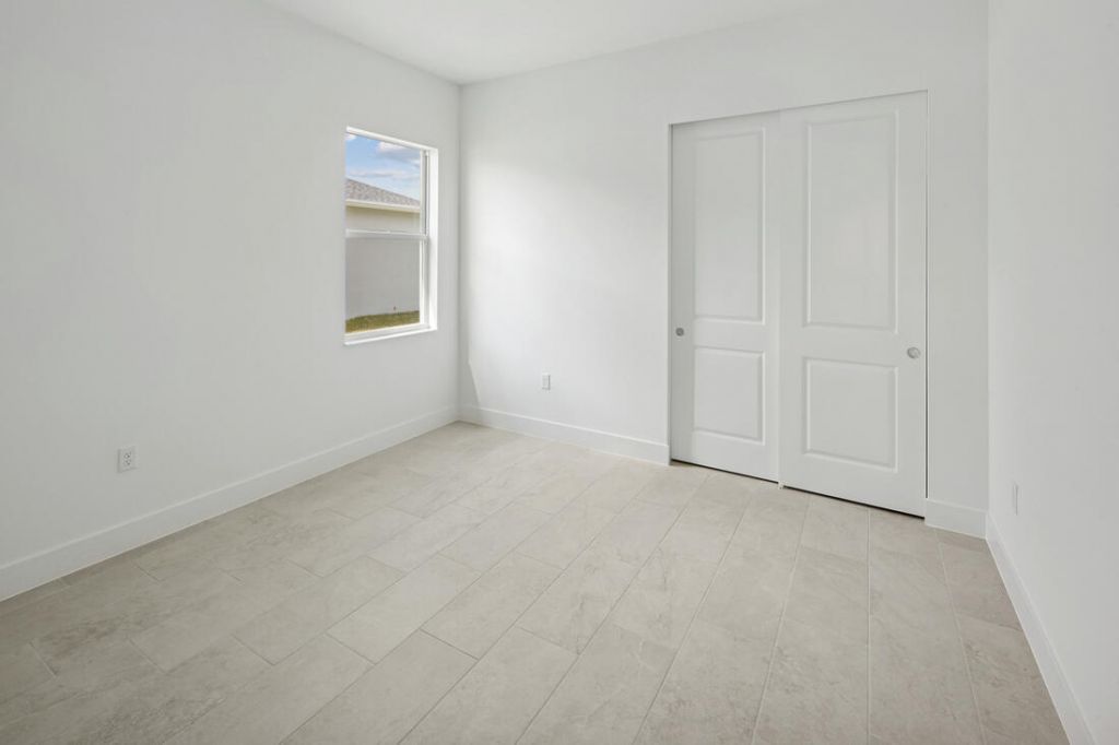 2810 68th Street, Vero Beach, FL 32967 Photo