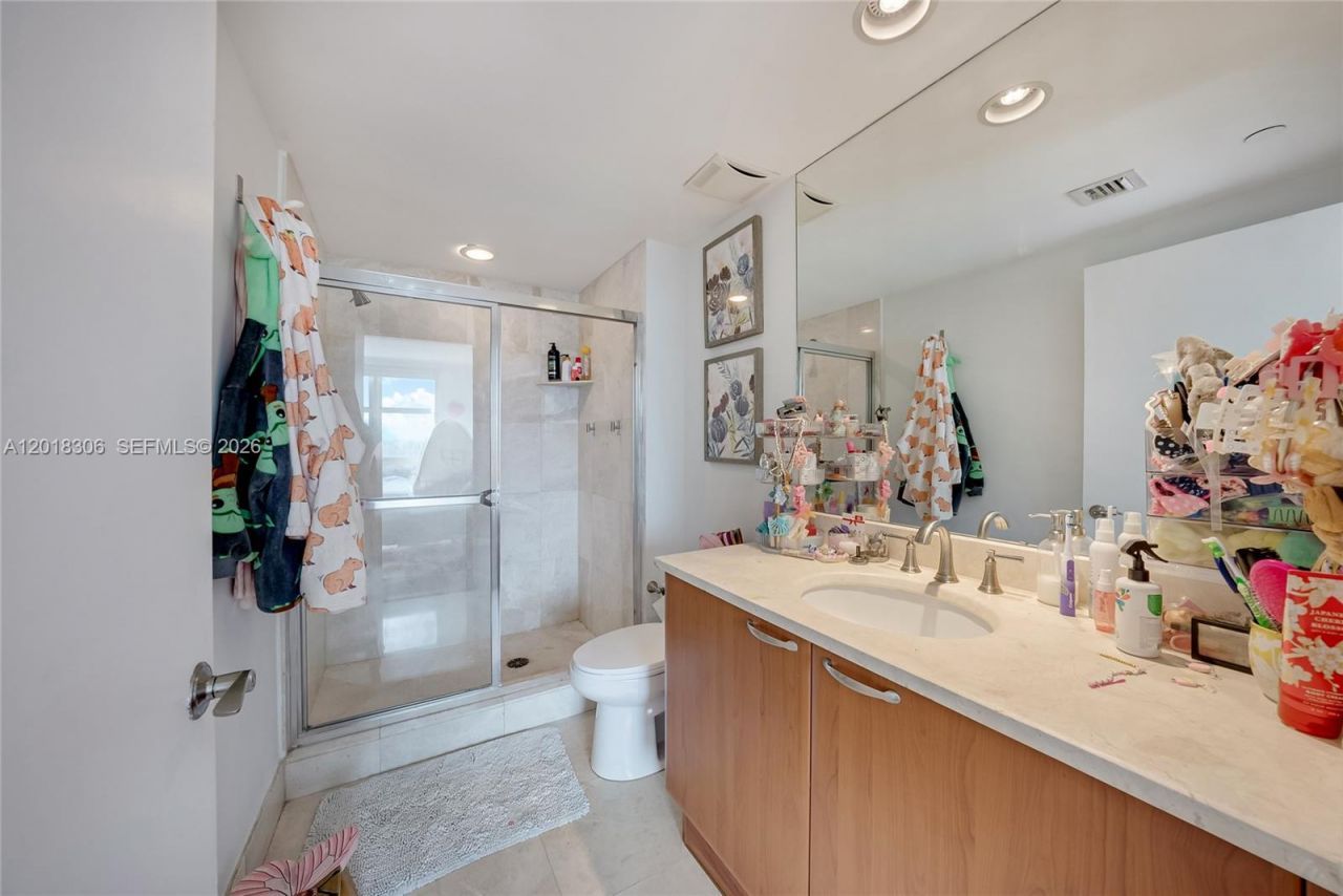 3301 NE 183rd St, Unit 2007, Aventura, FL 33160 Photo