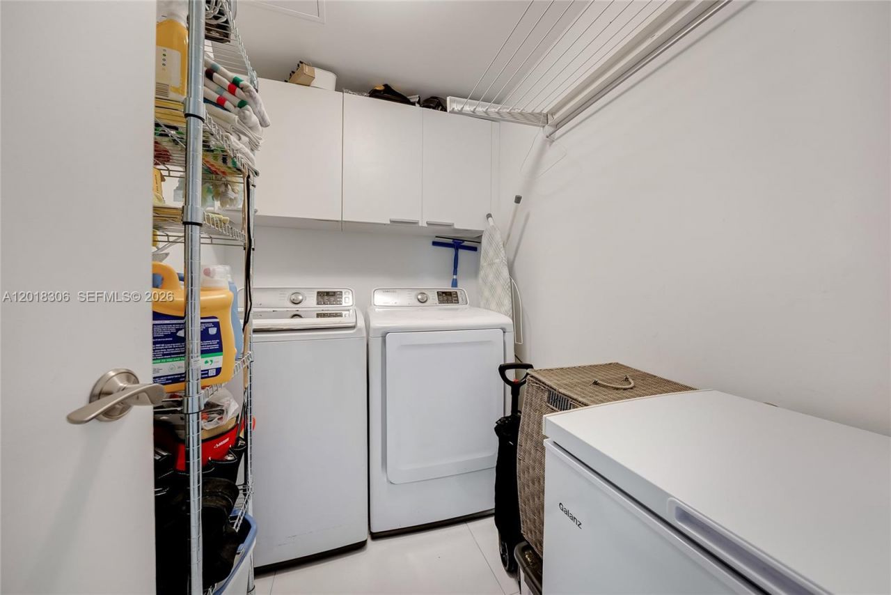 3301 NE 183rd St, Unit 2007, Aventura, FL 33160 Photo