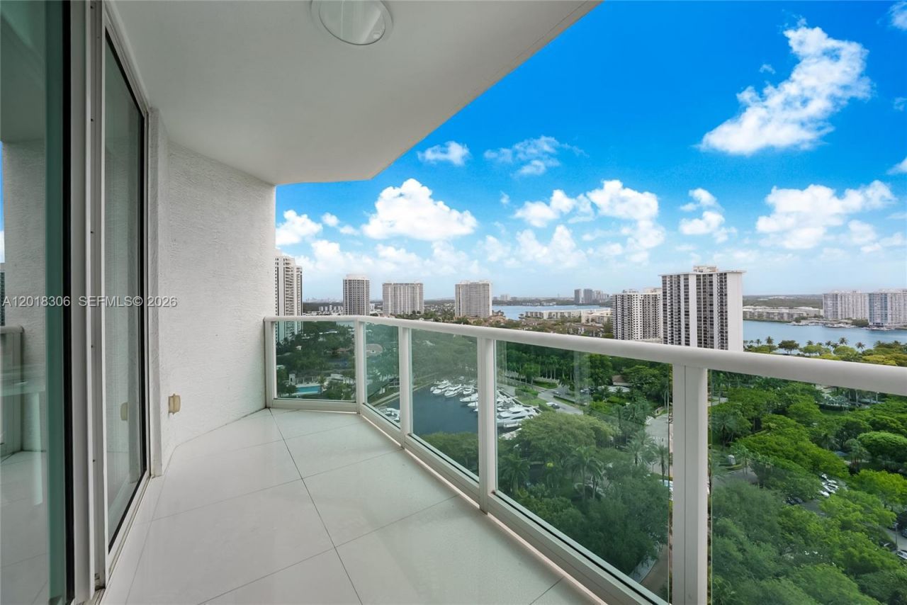 3301 NE 183rd St, Unit 2007, Aventura, FL 33160 Photo