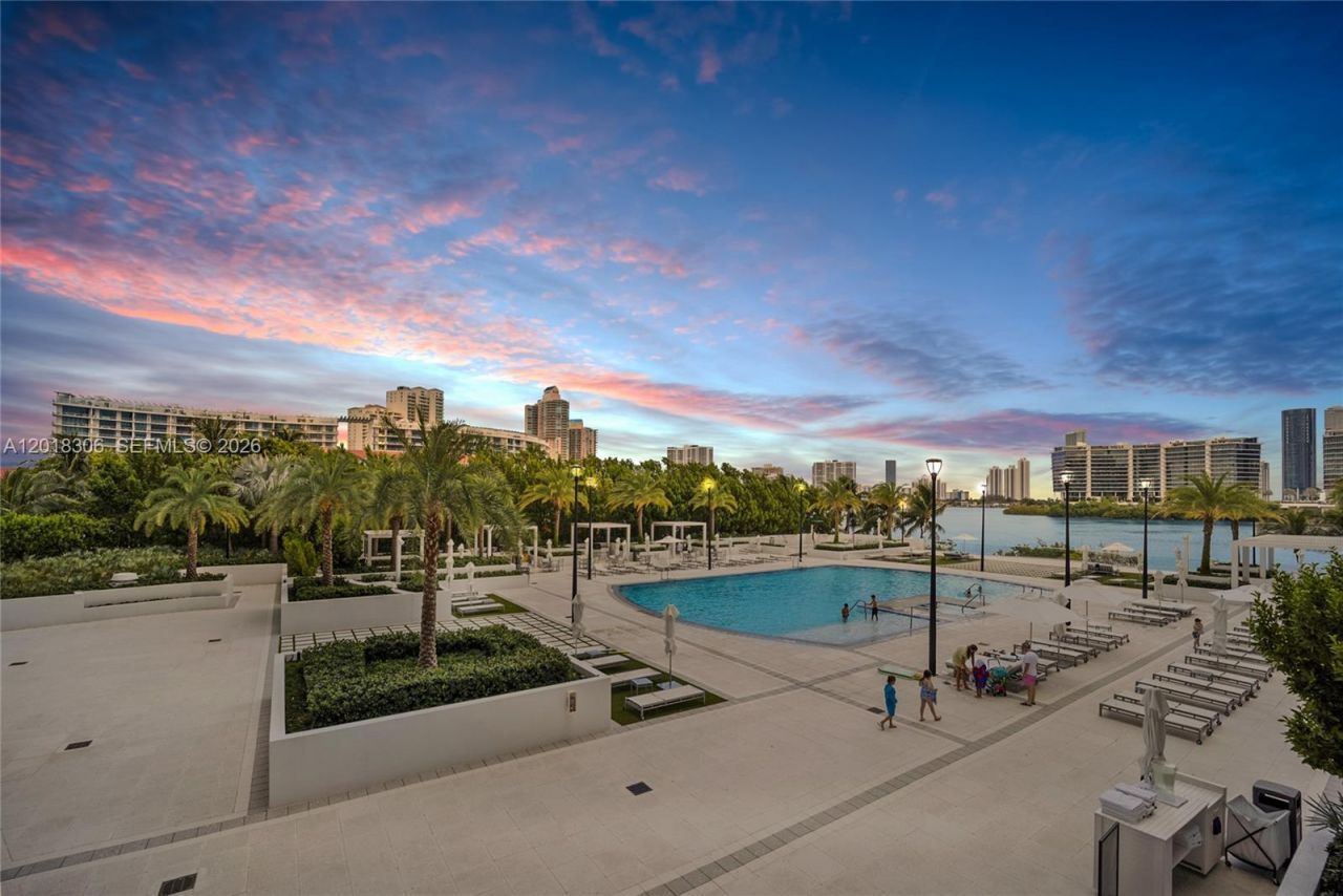 3301 NE 183rd St, Unit 2007, Aventura, FL 33160 Photo