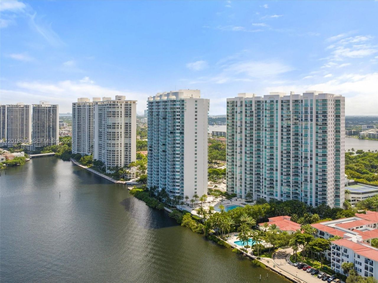 3301 NE 183rd St, Unit 2007, Aventura, FL 33160 Photo