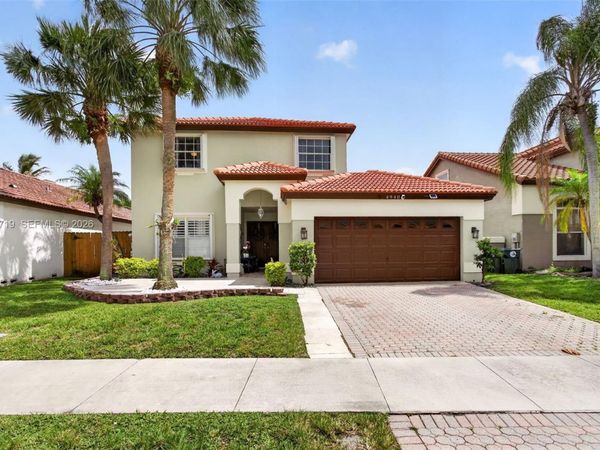 4940 NW 54th St , Coconut Creek, FL 33073