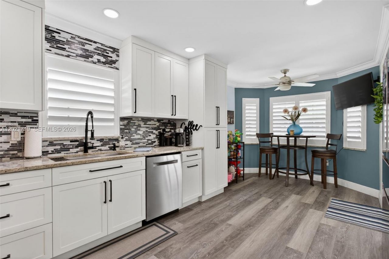 4940 NW 54th St , Coconut Creek, FL 33073 Photo