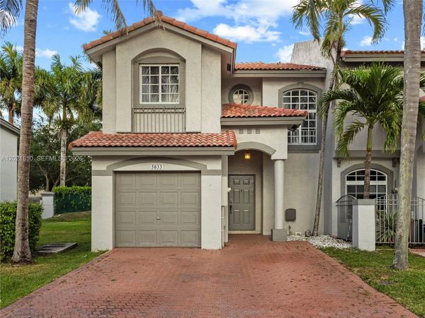 5033 NW 114th Ct, Doral, FL 33178