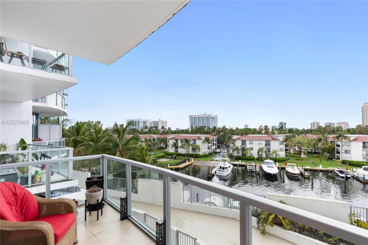 3029 NE 188th St , Unit 405, Aventura, FL 33180 Photo
