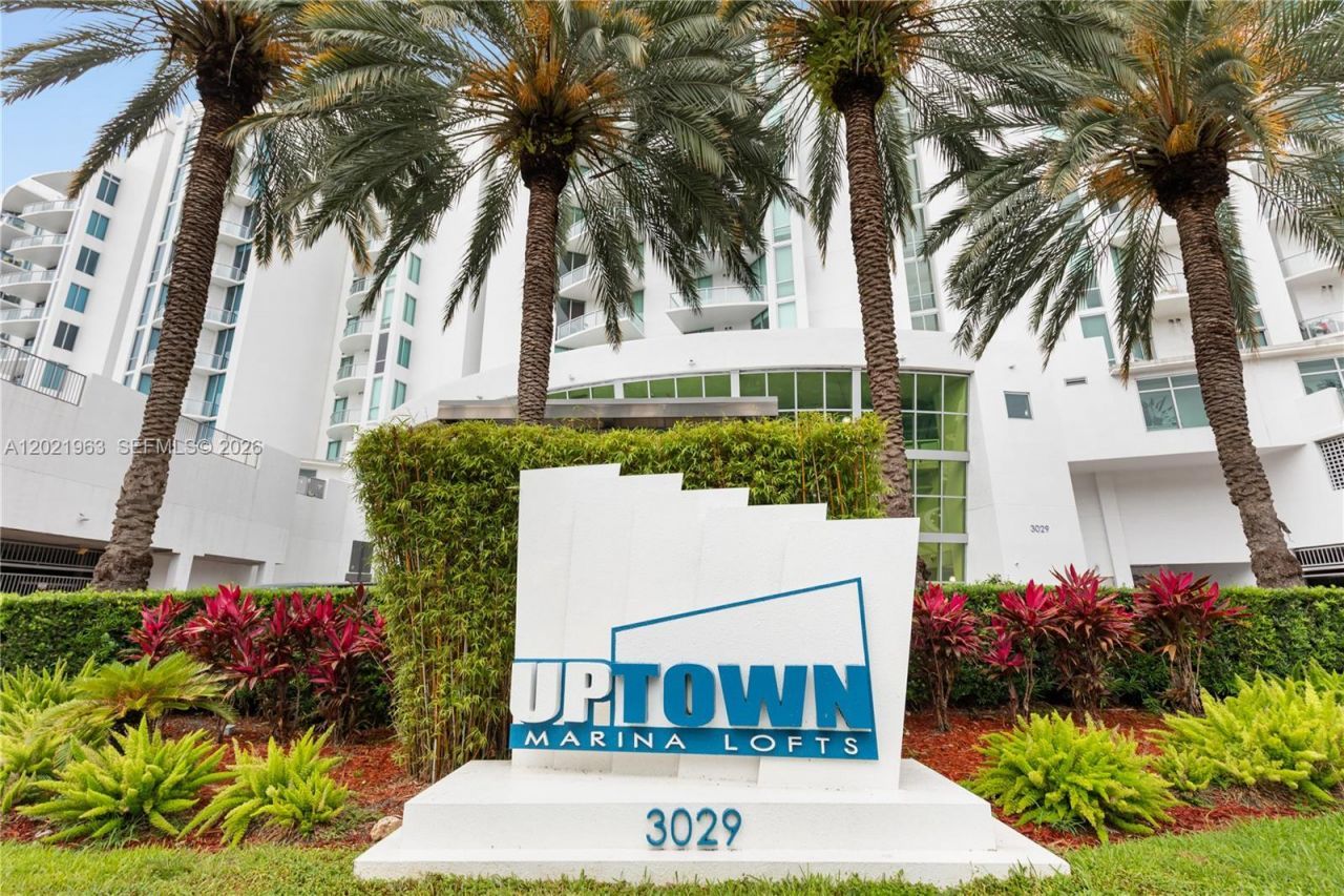 3029 NE 188th St , Unit 405, Aventura, FL 33180 Photo