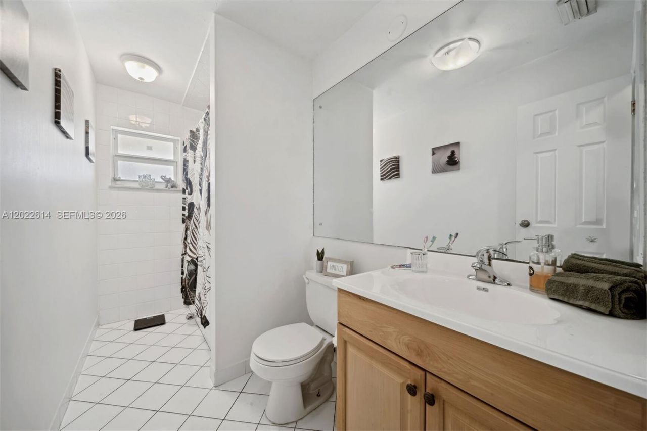 9650 NW 24th St , Sunrise, FL 33322 Photo