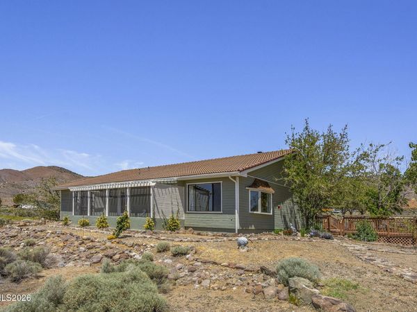 129 Edith Lane, Dayton, NV 89403
