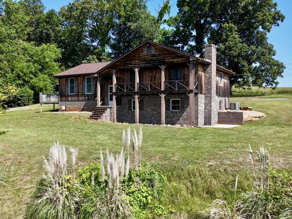 2097 Lindsey Road, Dandridge, TN 37725