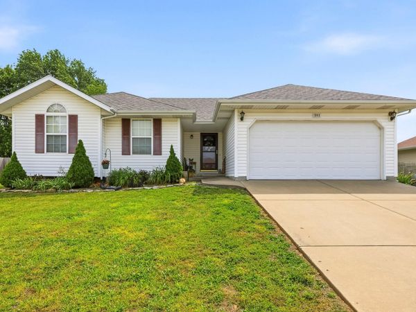 502 N Claremont Place , Republic, MO 65738