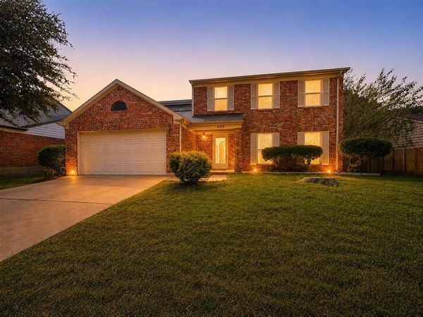 6104 Bay Hill, Arlington, TX 76018