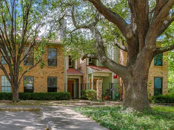 714 W Canty Street , Dallas, TX 75208